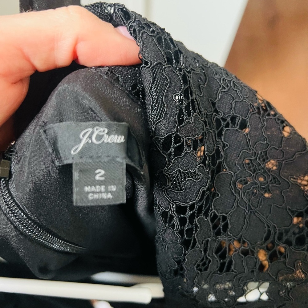 Elegant Jcrew size 2 Black Lace Ruffle Longsleeved Top - Picture 5 of 6